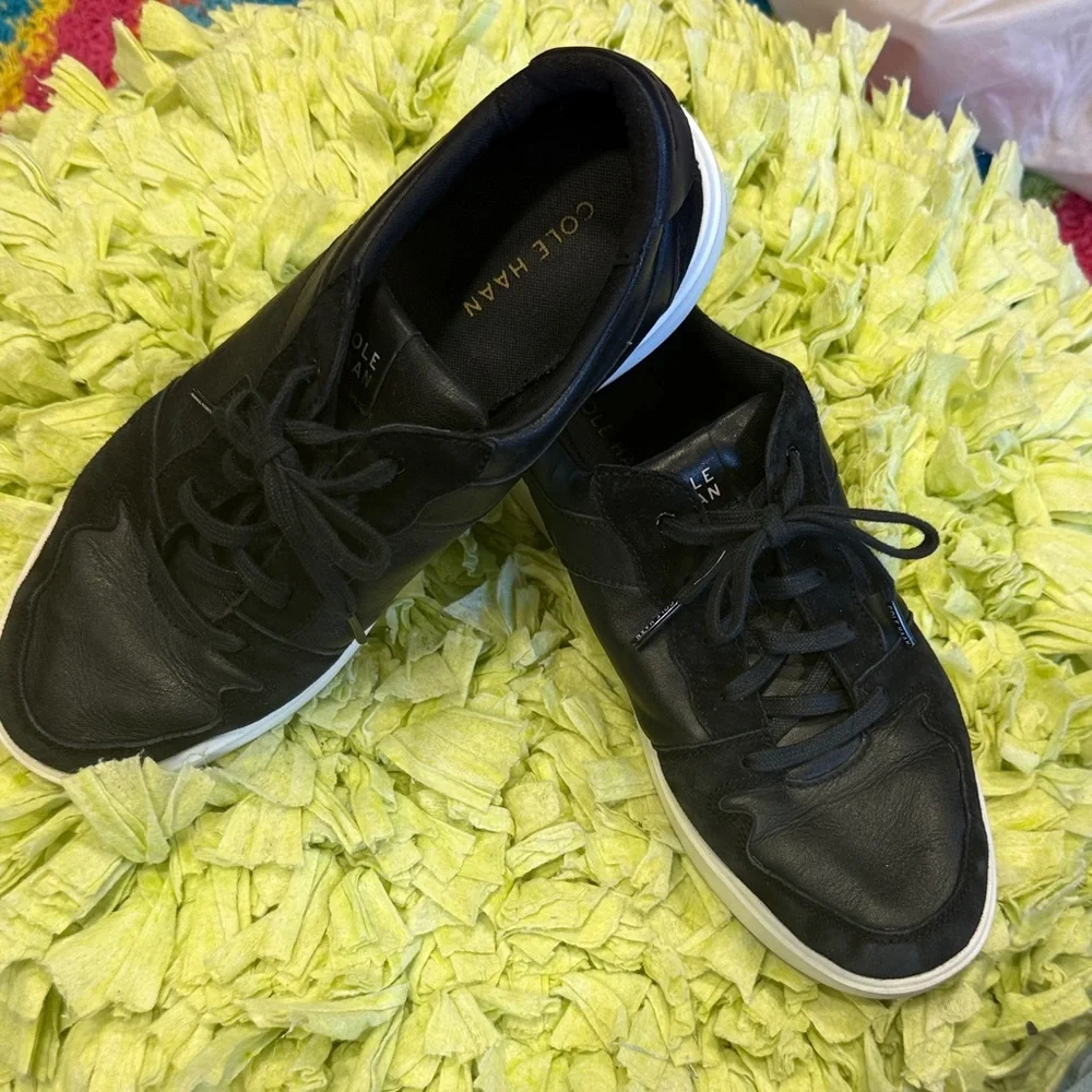Cole Haan Men's Black and White Sneakers, size 10B, leather, used, NICE!